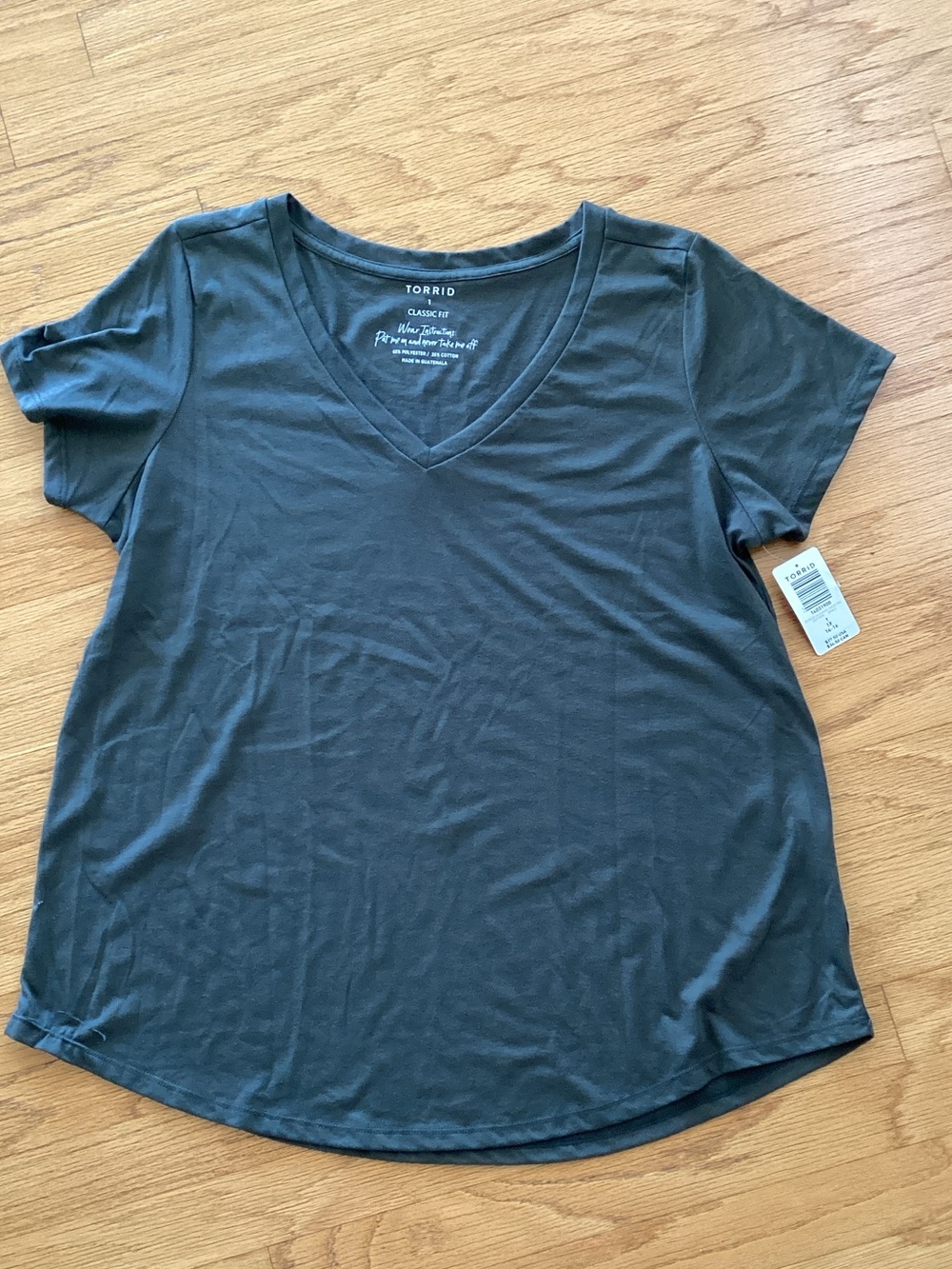 torrid Short Sleeve Tee in Olive green
